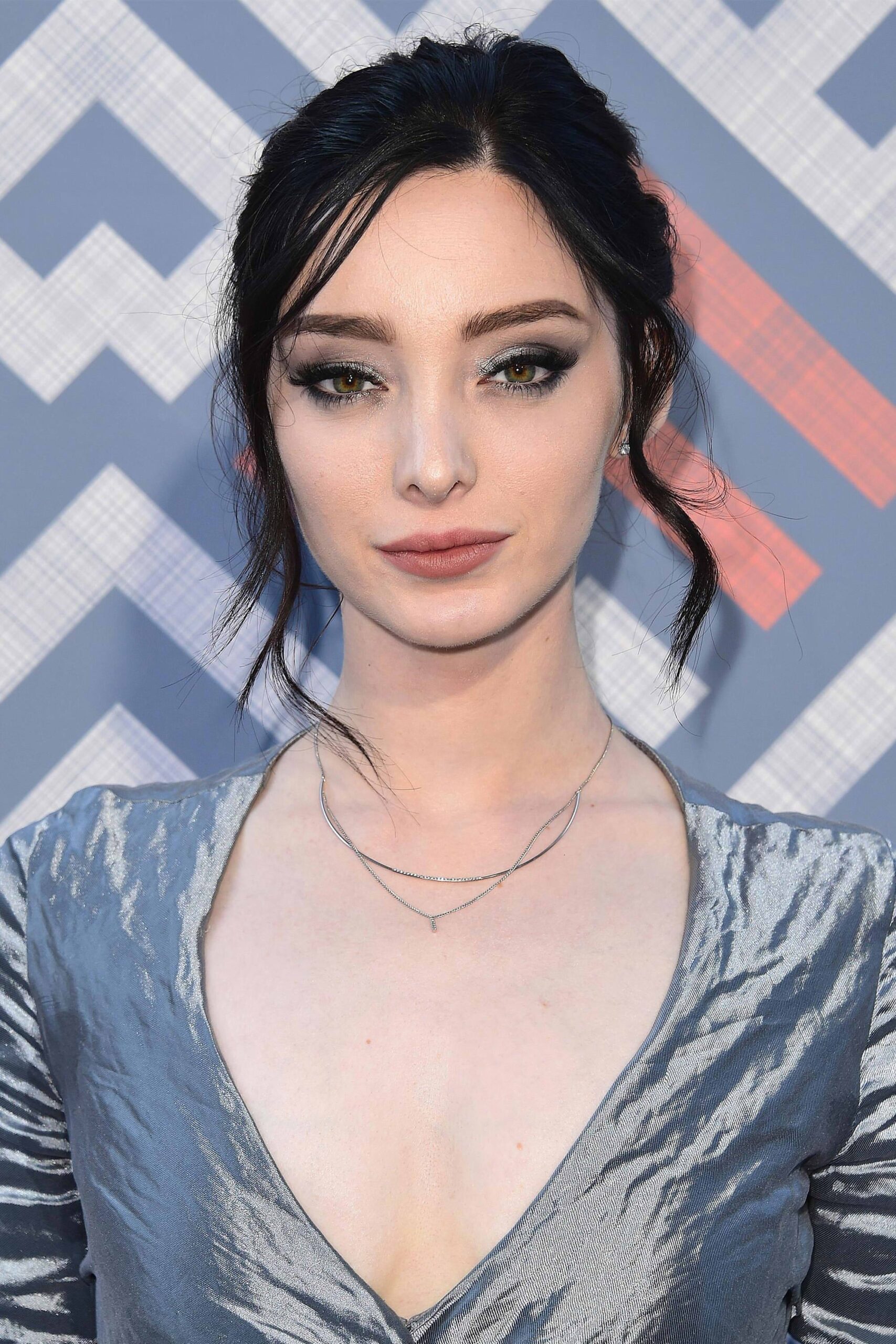 Emma Dumont