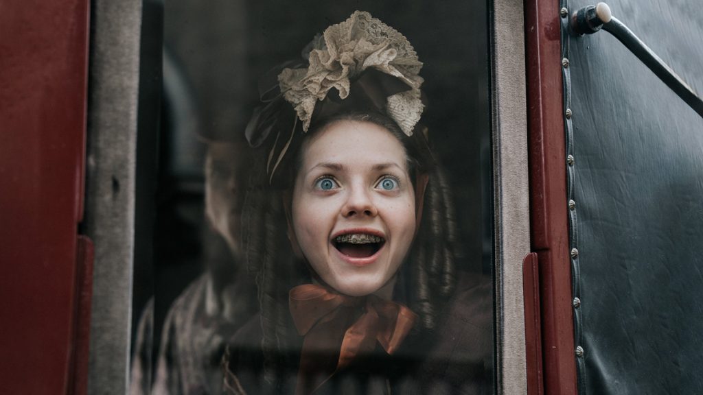 دانلود فیلم The Ugly Stepsister 2025 ( خواهر ناتنی زشت ۲۰۲۵ ) با زیرنویس فارسی چسبیده