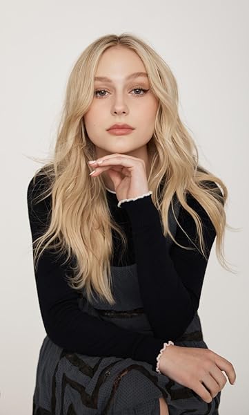 Alyvia Alyn Lind