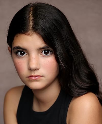 Nora Harriet