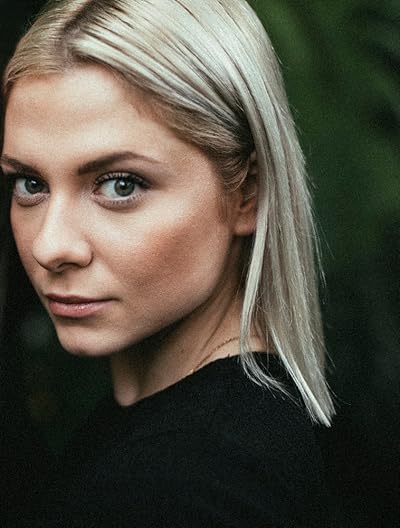 Valentina Pahde
