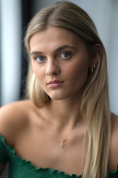 Skylar Dunn